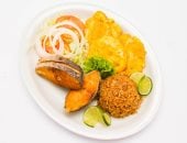 طريقة عمل أرز صيادية مع السمك الفيليه