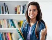 دحيحة الثانوية العامة.. 5 أبراج بتحب المذاكرة ومتفوقة فى دراستها دايماً