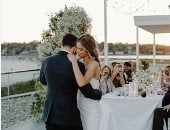 من اختيار التوقيت لمنيو البوفيه.. 6 أسرار لحفل زفاف مثالى فى الصيف
