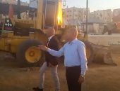 محافظ القاهرة يقود حملة مكبرة لإزالة الإشغالات والتعديات بكورنيش المقطم