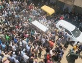 تفاصيل جريمة قرية بمم فى المنوفية بعد تدخل للصلح.. عاطل يقتل "دكتور جامعى" طعنا بسلاح أبيض داخل منزله.. والأهالى يشيعون جثمانه وسط حزن كبير.. النيابة العامة تقر التحفظ على المتهم داخل مستشفى تلا لحين تحسن حالته