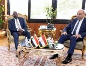 وزير الطيران يستقبل وزير النقل السوداني لتعزيز التعاون الإستراتيجي