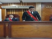 بدء مرافعة النيابة العامة في قضية اتهام طالب جامعى بقتل والدته بـ 12 طعنة بالشرقية