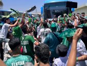جماهير المصرى تتوجه إلى السويس لمؤازرة الفريق أمام إنبى.. صور