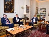 وزير الخارجية يستقبل القائم بأعمال المفوض العام للأونروا لبحث دعم الفلسطينيين