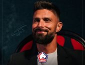 جيرو يجدد عقده مع ليل الفرنسى عامًا إضافيًا حتى 2027