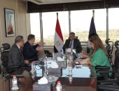 وزير السياحة يبحث مع رئيس «سينيك الدولية» فرص الاستثمار في السياحة النيلية