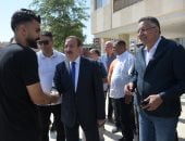 محافظ بورسعيد يكرم أبطال كأس عاصمة مصر ويشيد بجماهير النادى المصرى..فيديو