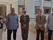 ​مدير تعليم القاهرة تتفقد الامتحانات بالتبين والمعادي.. وتؤكد: لا تهاون في الانضباط 