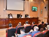 استراتيجية وطنية لحوافز المصريين بالخارج وجذب مدخراتهم وتحويلاتهم نحو الاستثمار الصناعي.. تحركات حكومية وبرلمانية لإعداد خريطة فرص استثمارية وتحفيز المستثمرين.. طرح أراض صناعية مجهزة وتيسيرات في السداد والتخصيص