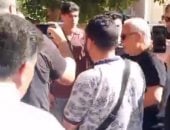 أشرف زكى يشارك فى تشييع جثمان عبد العزيز مخيون