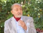 عبد الرحيم كمال عن عبد العزيز مخيون: ودود وطيب القلب وصاحب رؤية طازجة