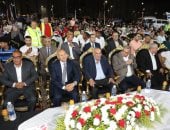 ​محافظ القاهرة يشارك أهالي الأسمرات مشاهدة افتتاح بطولة كأس العالم