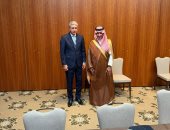 وزير السياحة والآثار يبحث مع نظيره السعودى تعزيز التعاون السياحى بين البلدين