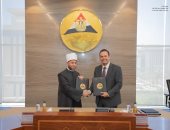 "الأوقاف" و"مركز المعلومات" يوقعان بروتوكول إعداد الاستراتيجية الوطنية