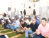 محافظ أسوان: مستمرون فى إعمار بيوت الله ونشر الفكر الوسطى  
