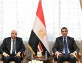 وزيرا الشباب والرياضة والعمل يبحثان التعاون في التدريب المهني والتشغيل