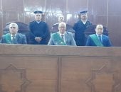 المشدد 6 سنوات لـ3 عاطلين متهمين بالاتجار فى الحشيش بسوهاج
