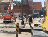 إحباط محاولة إقامة جمالونين مخالفين فى أبو النمرس ومصادرة معدات البناء.. صور