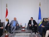 محافظ دمياط يستقبل السفير السويدي بالقاهرة لبحث سبل تعزيز التعاون المشترك
