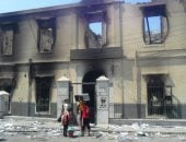 حتى لا ننسى جرائم جماعة الإخوان فى بنى سويف.. حرق ديوان المحافظة والمحكمة والأقسام الشرطية.. الجماعة الإرهابية حرقت مدرسة الراهبات وسيارات والشرطة . واستشهاد العميد مالك مهران  والنقيب مينا عزت.. صور