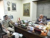 محمد أبو سعدة: سنراجع محتوى عاش هنا بلجان علمية.. وثقنا أكثر من 1100 شخصية