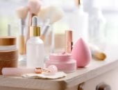 علامات تدل على انتهاء صلاحية مستحضرات التجميل.. لا تهمليها لحماية بشرتك