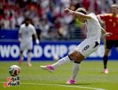 استقبال حافل للاعبى منتخب مصر فى سبوكين بعد التعادل مع بلجيكا.. فيديو