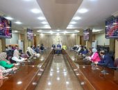 محافظ كفر الشيخ يطلق رؤية لتمكين المرأة ودعم 100 صيادة أسماك