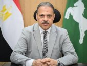 محافظ الشرقية يصدر قرارا بترقية 67 ألف 299 معلم أخصائي بأثر رجعي