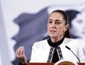 رئيسة المكسيك تدعو لتقييد استخدام الهواتف للأطفال وتحذر من استخدامها ليلا