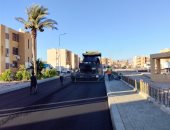 الانتهاء قريبًا من تطوير الطرق الداخلية بأحياء طور سيناء