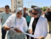 محافظ الوادي الجديد تتابع أعمال تطوير أرض المعارض بمدينة الخارجة