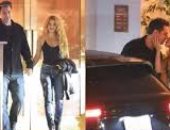 بعد بيكيه.. شاكيرا تظهر برفقة ممثل مكسيكى شهير فى موعد غرامى.. فيديو