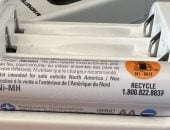 لماذا لا تزال بعض الأجهزة تعتمد على بطاريات AA رغم انتشار الشحن عبر USB؟