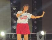 مشيت ورا إحساسي.. روبي تتفاعل مع حماس الجمهور في Egyptian Fan Zone