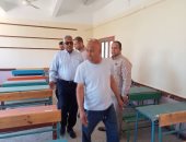 نائب محافظ سوهاج يتفقد لجان الثانوية العامة للتأكد من جاهزيتها قبل الامتحانات