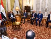 وزيرا خارجية مصر وتركيا يؤكدان أهمية مواصلة التنسيق السياسي والتشاور الإقليمى