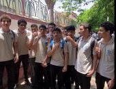 بدء ماراثون الثانوية.. آراء طلاب بعد امتحاني التربية الدينية والوطنية.. فيديو
