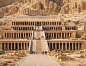 معبد حتشبسوت يتصدرها.. 7 معالم تاريخية تستحق لقب عجائب الدنيا