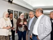 خارج السرب.. معرض يعيد رسم خريطة الوعى الإنسانى بمتحف الفن الحديث