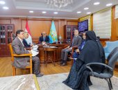 محافظ كفر الشيخ يناقش عددًا من الشكاوى فى لقاء المواطنين