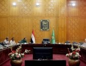 نائب محافظ الإسماعيلية يناقش تخصيص أراضٍ شاغرة لإقامة مشروعات استثمارية جديدة