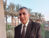 وزير التعليم وواجب الدفاع عن الهوية