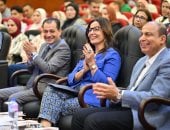 وزيرة الثقافة ومحافظ المنيا يفتتحان الملتقى الإقليمى لأدباء وسط الصعيد