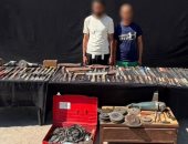 ضبط 107 قطع سلاح بعد مداهمة ورشة لتصنيع الأسلحة بالقاهرة