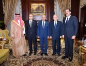 رئيس مجلس الشيوخ للسفير السعودى: أمن المملكة جزء لا يتجزأ من الأمن القومى المصرى