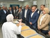 وزير التجارة: نحرص على استمرار تقديم الخدمات بالموانئ بكفاءة خلال الإجازات