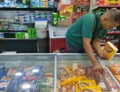 إعدام لحوم وأغذية ومشروبات غير صالحة بحملات على 85 منشأة غذائية بالأقصر