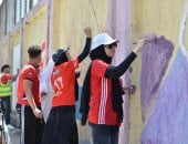 فيها حاجة حلوة.. الشباب يحولون الشارع للوحة فنية.. مبادرة رسمة بسمة تعيد تعريف المناطق الشعبية بالألوان.. تصل لـ4 محافظات وتجمل 31 منطقة برسومات تعبر عن الهوية.. وشبابها: عايزين بلدنا أجمل ورحلتنا لسه مكملة
